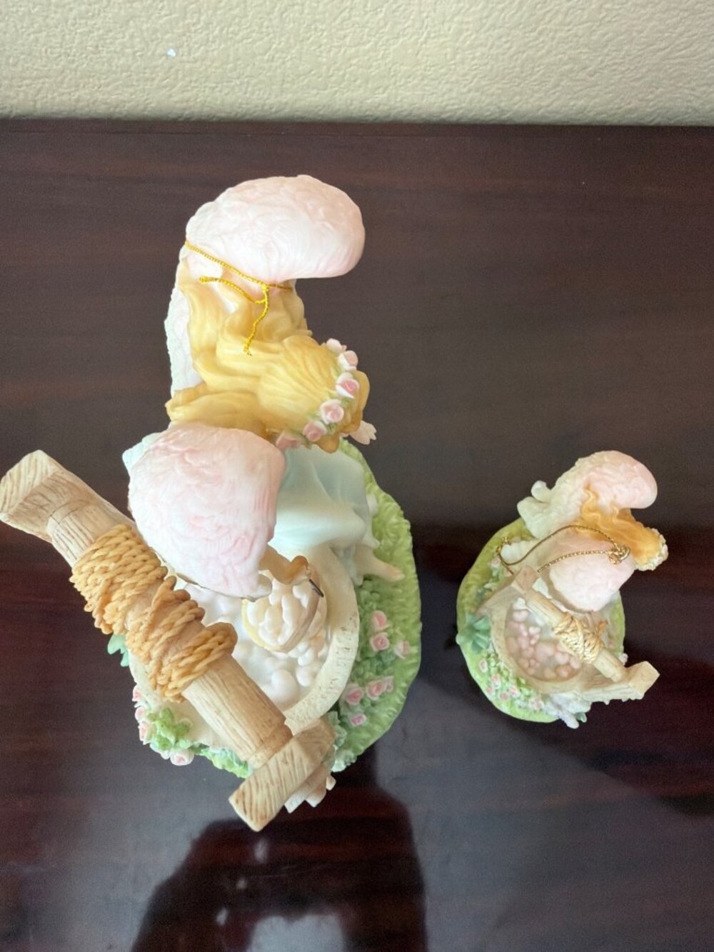 Seraphim Classics Phoebe Heart's Content 2002 Angel Figurine & Ornament Set - Picture 5 of 16